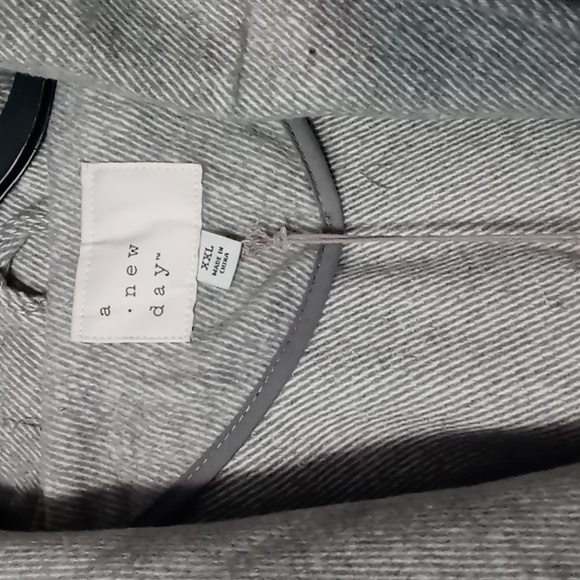 A New Day Grey Hooded Jacket w Big Pockets and Belt XXL NWT - Picture 8 of 8